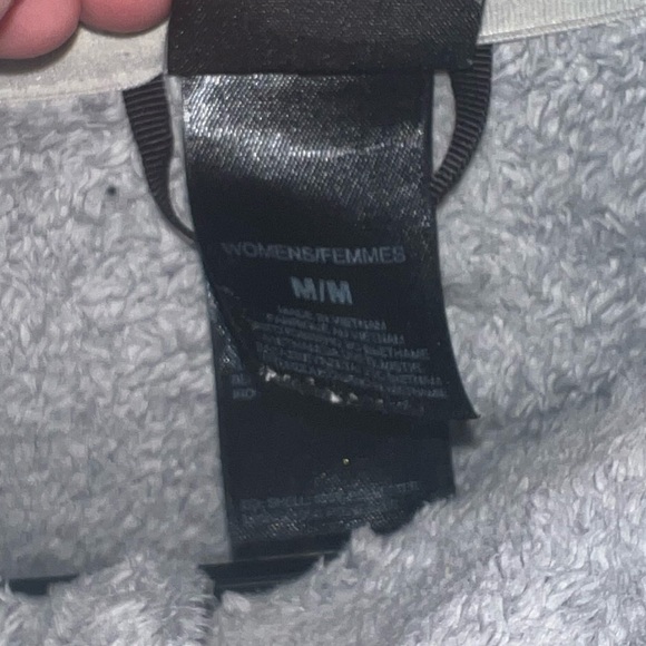 Gray fuzzy North Face jacket - Picture 3 of 6